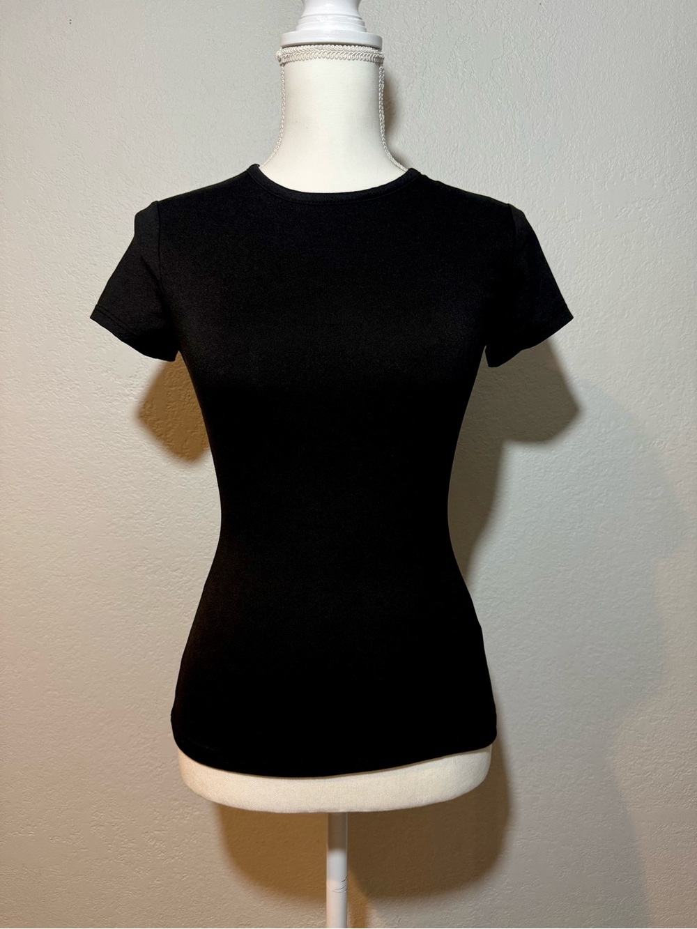 Orange Kiss- Butter Soft, Stretch, Fitted, Contour, Black Short Sleeve Top Sz.M